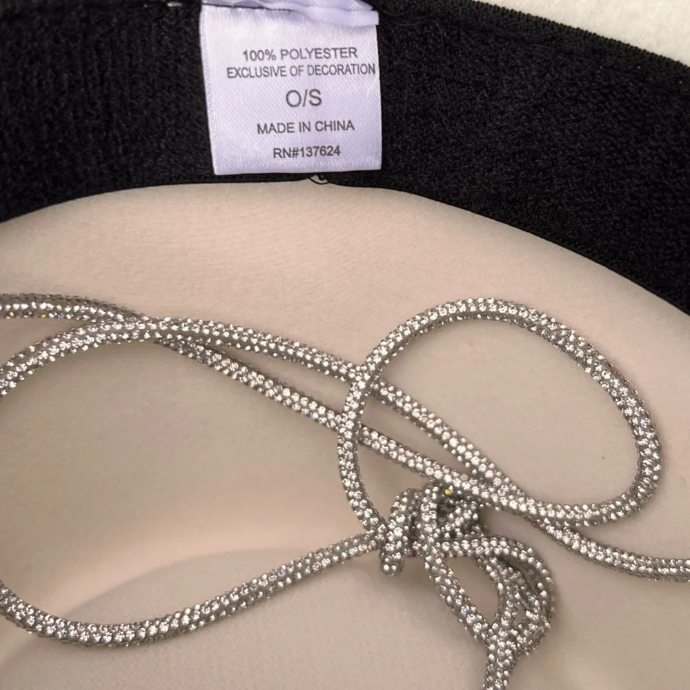 NWT White Rhinestone Strap Womens 7 Cowboy Hat Flat Brim Polyester Felt